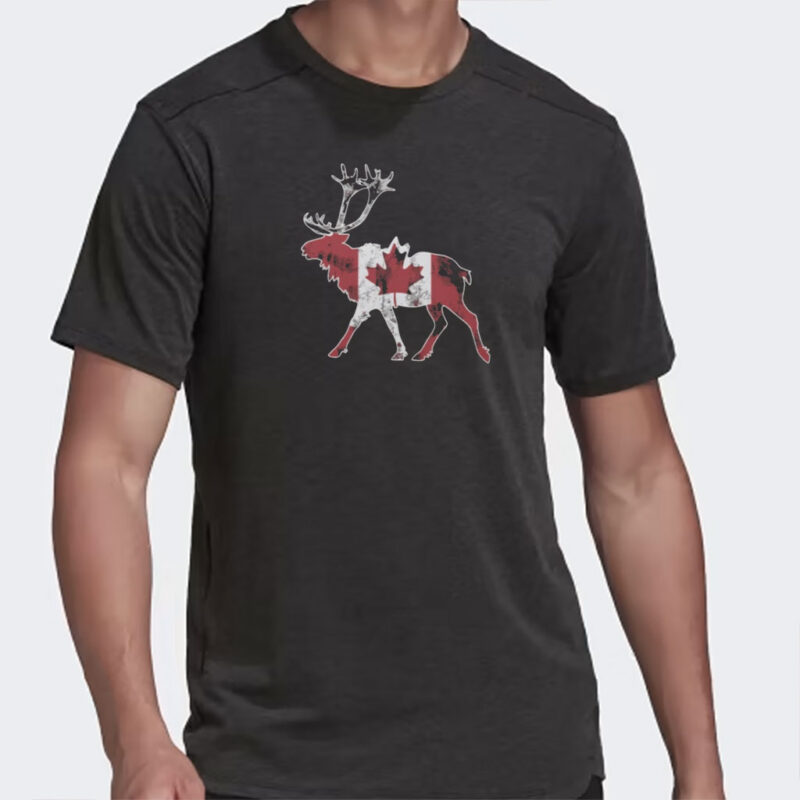 Maple Leaf Caribou Canadian Flag Canada Classic T-Shirt