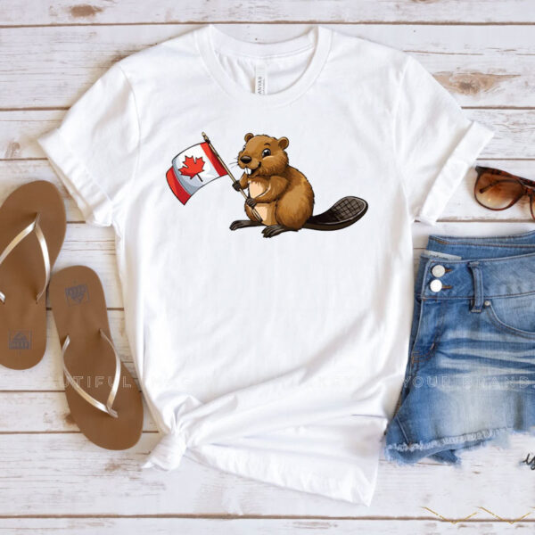 Cute Beaver Holding A Canadian Flag T-Shirt